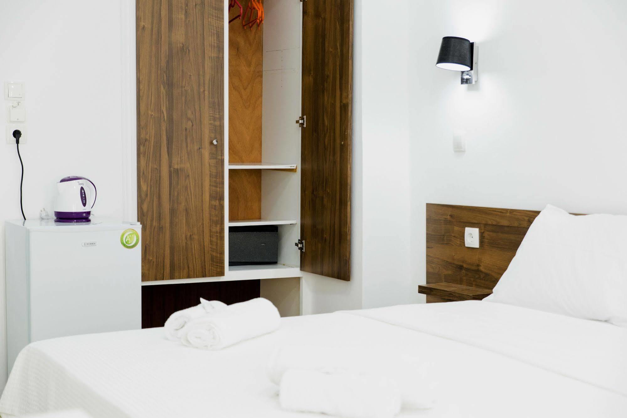 Kissamia Rooms - Next To Night Clubs كيساموس المظهر الخارجي الصورة